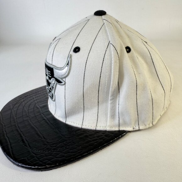 Mitchell & Ness Chicago Bulls Hat Pinstripe Croc Brim Hardwood Classics - Picture 3 of 11